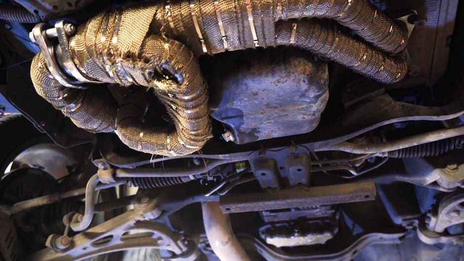 Демонтаж заводского кожуха Subaru Impreza
